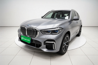 宝马X5 2022款 xDrive 40Li M运动套装