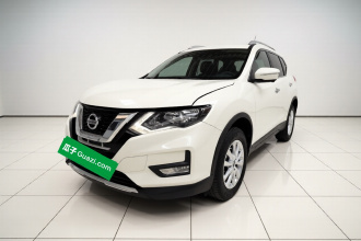 日产 奇骏 2017款 2.0L CVT舒适版 2WD