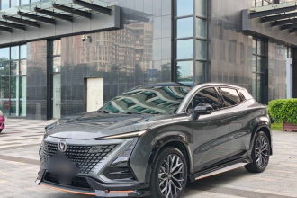 长安UNI-T 2022款 1.5T 尊贵型