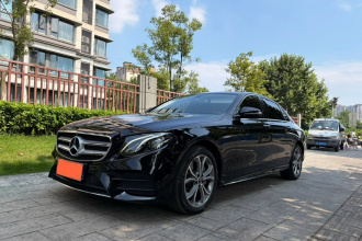 奔驰E级 2019款 改款 E 300 L 运动时尚型