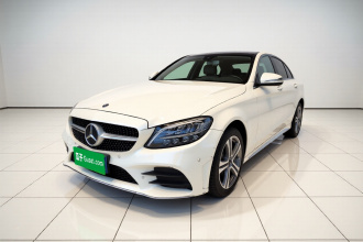 奔驰C级 2019款 改款 C 260 L 运动版
