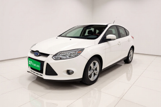 福特 福克斯 2012款 两厢 1.6L 自动风尚型