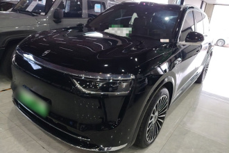 鸿蒙智行 问界M8 2025款 增程 Max+版 53.4kWh 6座版 (192线激光雷达）