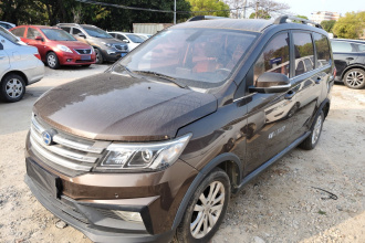 北汽昌河M70 2017款 1.5L 手动豪华舱