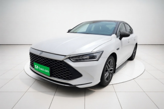 比亚迪 秦PLUS 2021款 DM-i 55KM 旗舰型