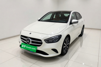 奔驰B级 2021款 B 200 动感型