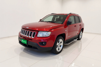 Jeep 指南者(进口) 2012款 2.0L 两驱运动版