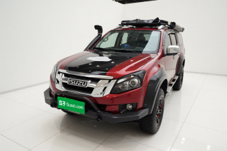 五十铃 D-MAX 2018款 3.0T四驱自动超豪华型4JJ1-TC HI