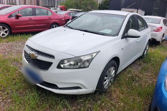 雪佛兰 科鲁兹 2015款 1.5L 经典 SL MT