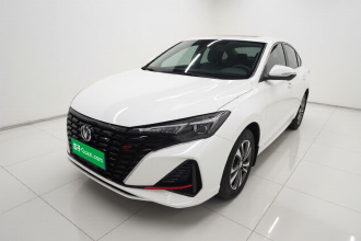 长安 逸动 2024款 PLUS 蓝鲸NE 1.4T GDI DCT高能版