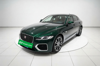 捷豹XFL 2023款 XFL 2.0T P250 两驱尊享豪华鎏金版