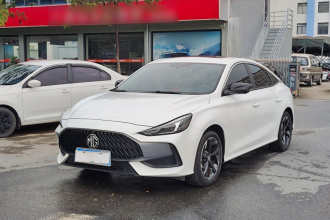 名爵 MG5 2023款 300TGI DCT豪享版