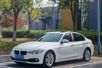 宝马3系 2017款 318i 时尚型