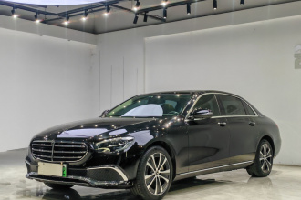 奔驰E级新能源 2023款 E 350 e L 插电式混合动力运动轿车