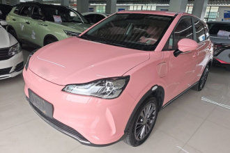 哪吒汽车 哪吒V 2022款 潮 400 Lite 粉色定制款