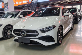 奔驰A级 2023款 A 200 L 动感型