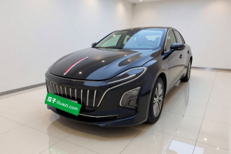 红旗E-QM5 2022款 431km 充电乐享版