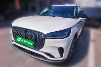 林肯 飞行家 2024款 3.0T V6 四驱典雅版 六座