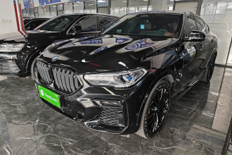 宝马X6 2022款 改款二 xDrive40i 尊享型 M运动套装