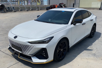 长安UNI-V 2023款 1.5T 尊享型