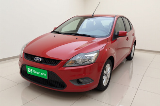 福特 福克斯 2013款 两厢经典 1.8L 自动基本型