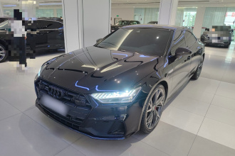 奥迪A7L 2023款 45 TFSI quattro S-line 黑武士版