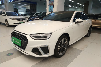 奥迪A4L 2020款 40 TFSI quattro 豪华动感型