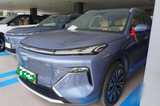 吉利银河 银河星舰7 EM-i 2025款 120km 领航版