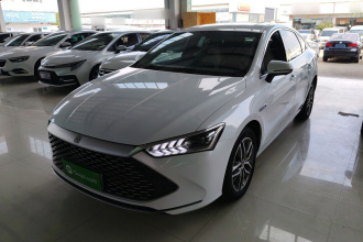 比亚迪 秦PLUS 2023款  冠军版 DM-i 120KM超越型