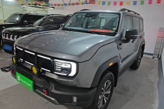 北京越野BJ40 2024款 2.0T 全新城市猎人版 至尊型