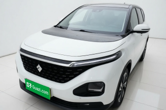 宝骏RM-5 2019款 1.5T CVT 24小时在线尊贵型 7座