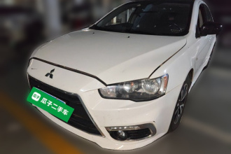 三菱 翼神 2016款 1.8L CVT黑白复刻版