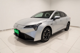 埃安 AION S Plus 2022款 70 乐享版