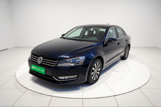 大众 帕萨特 2015款 1.8TSI DSG尊荣版