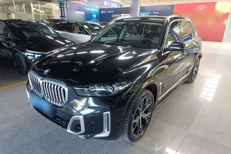 宝马X5 2023款 xDrive 30Li 尊享型M运动套装