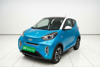 奇瑞QQ 小蚂蚁 2022款 甜粉款 半糖版 磷酸铁锂 30kW 301km