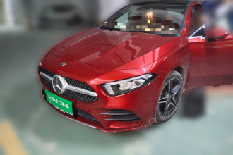 奔驰A级 2019款 A 200 L 运动轿车