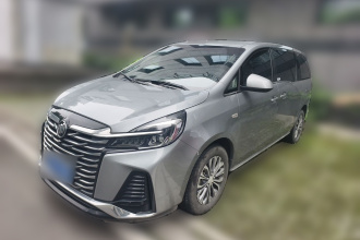 别克GL8 2023款 陆上公务舱 智享型