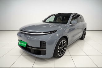 理想汽车 理想L8 2025款 Ultra 智能焕新版