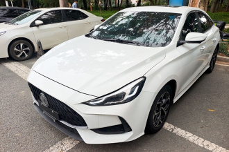 名爵 MG5 2021款 改款 180DVVT CVT青春豪华版