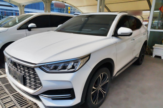 比亚迪 宋PLUS 2020款 1.5T 自动旗舰型