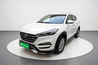 现代 途胜 2015款 1.6T 双离合两驱智能型