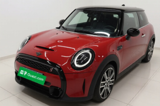 MINI 2023款 2.0T COOPER S 艺术家