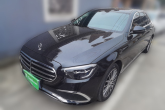奔驰E级 2022款 E 260 L