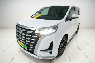 腾势D9 2022款 DM-i 970 四驱尊荣型