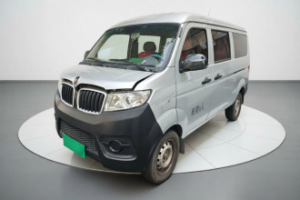 金杯 新海狮X30L 2023款 1.5L超享版客车5/6/7座无空调版 SWC15M