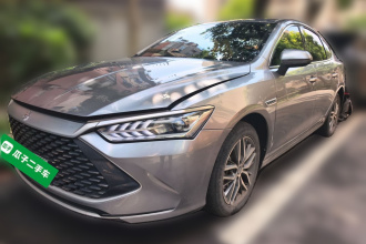 比亚迪 秦PLUS 2021款 DM-i 120KM 尊贵型