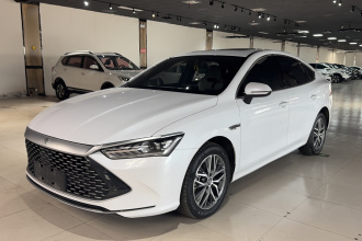 比亚迪 秦PLUS 2023款 冠军版 DM-i 120KM领先型