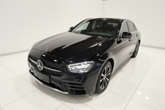 奔驰E级新能源 2022款 改款 E 350 e L 插电式混合动力运动轿车