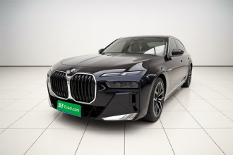 宝马7系 2023款 735Li M运动套装